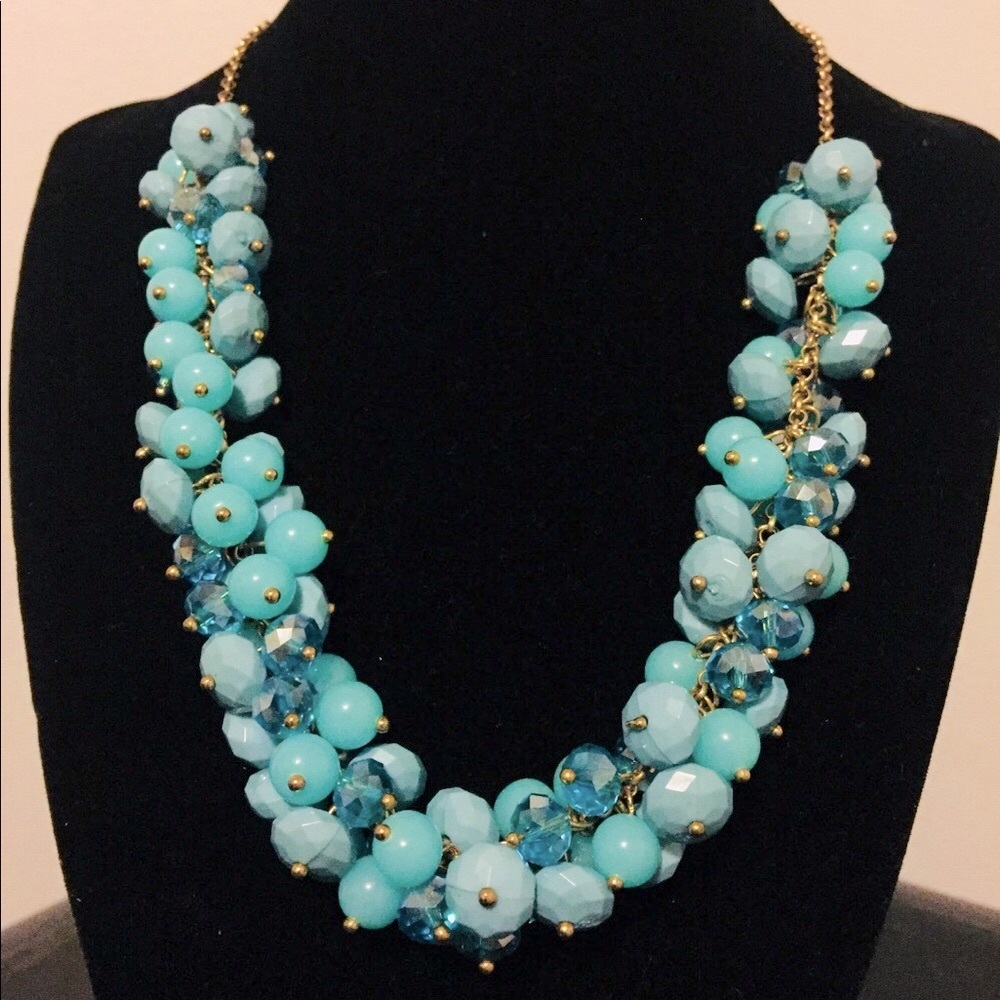Turquoise Beaded Necklace